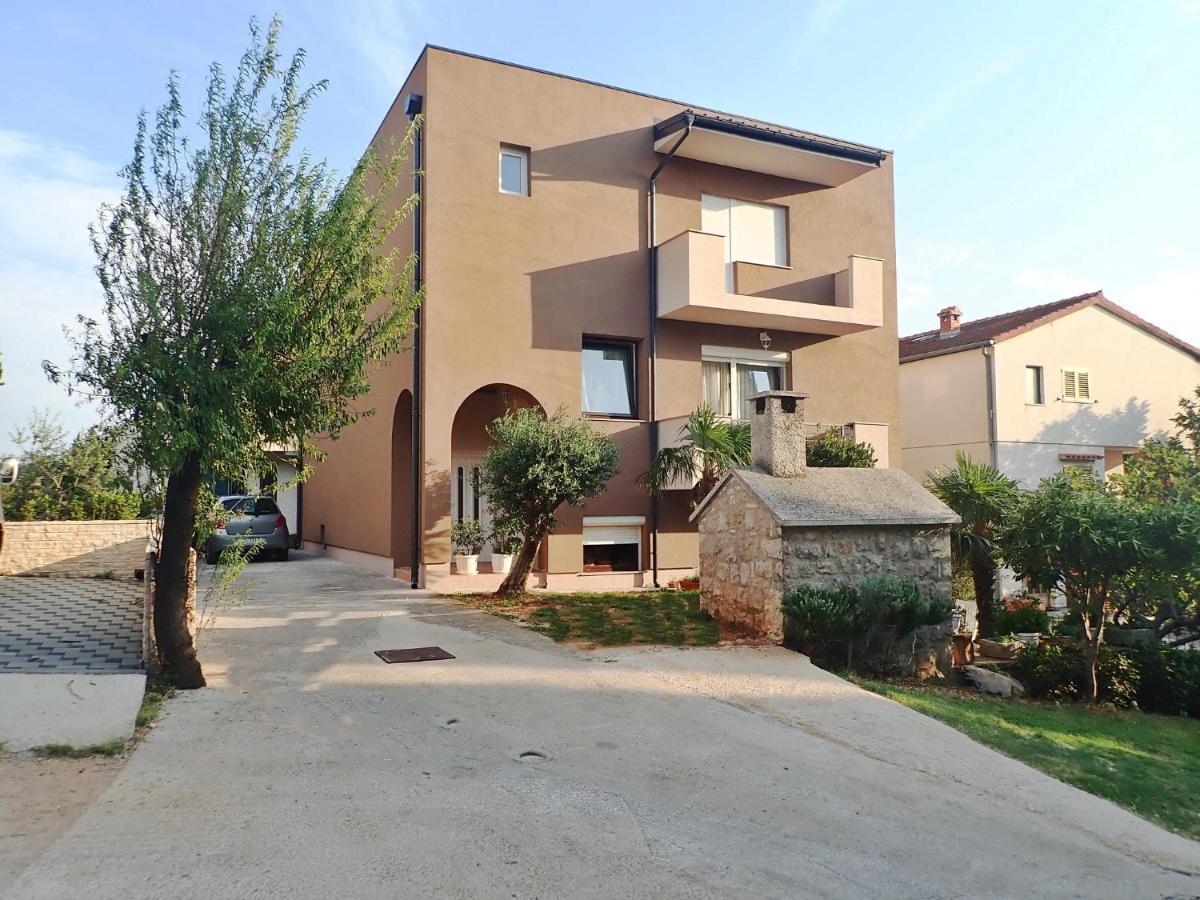 Apartments Troselj Starigrad Paklenica Eksteriør bilde