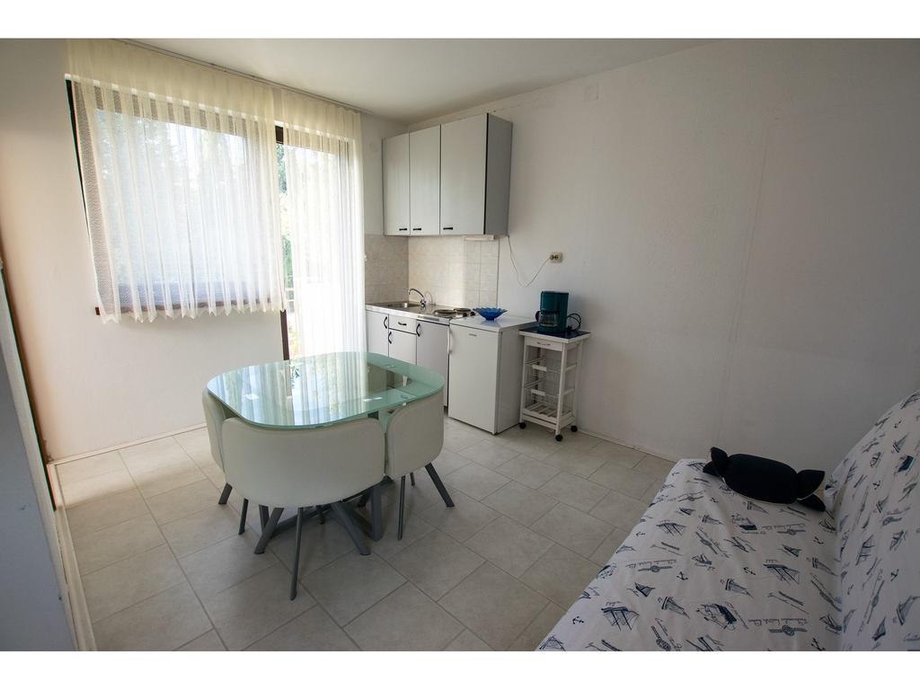 Apartments Troselj Starigrad Paklenica Eksteriør bilde